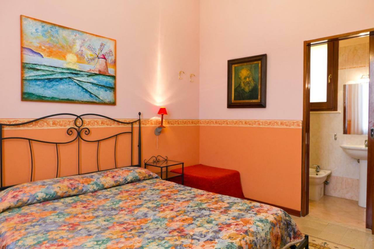 Casa Vacanza Albamarina Trapani Exterior photo